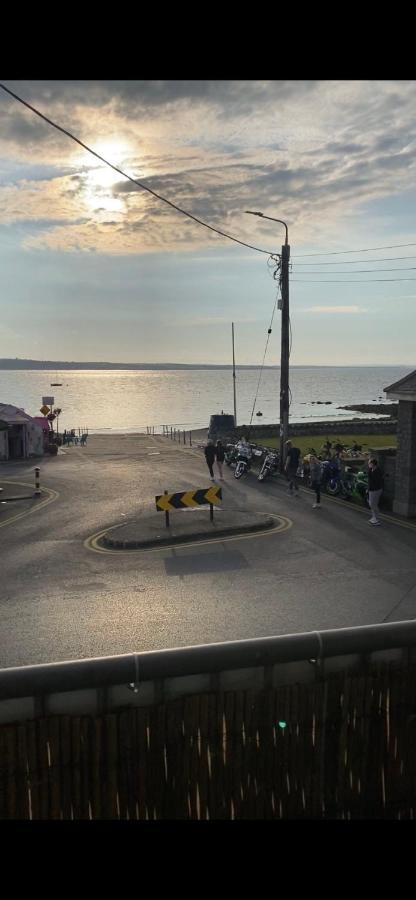 Lifeboat House Apartment Skerries Bagian luar foto